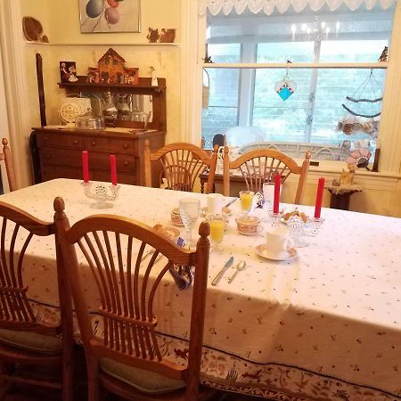 Back Inn Time B&B Kilmarnock Екстериор снимка