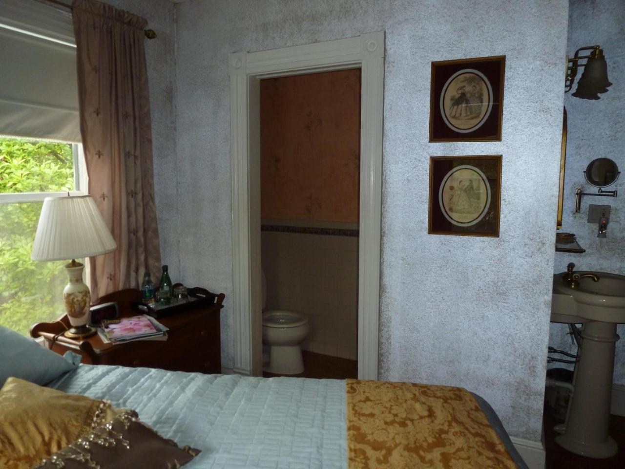 Back Inn Time B&B Kilmarnock Екстериор снимка
