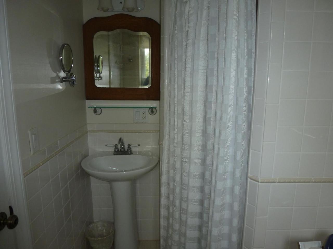 Back Inn Time B&B Kilmarnock Екстериор снимка