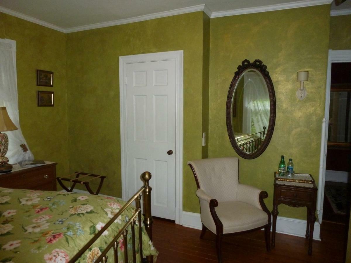 Back Inn Time B&B Kilmarnock Екстериор снимка